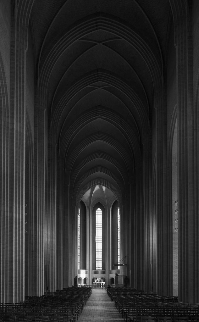 Grundtvig Monochrome